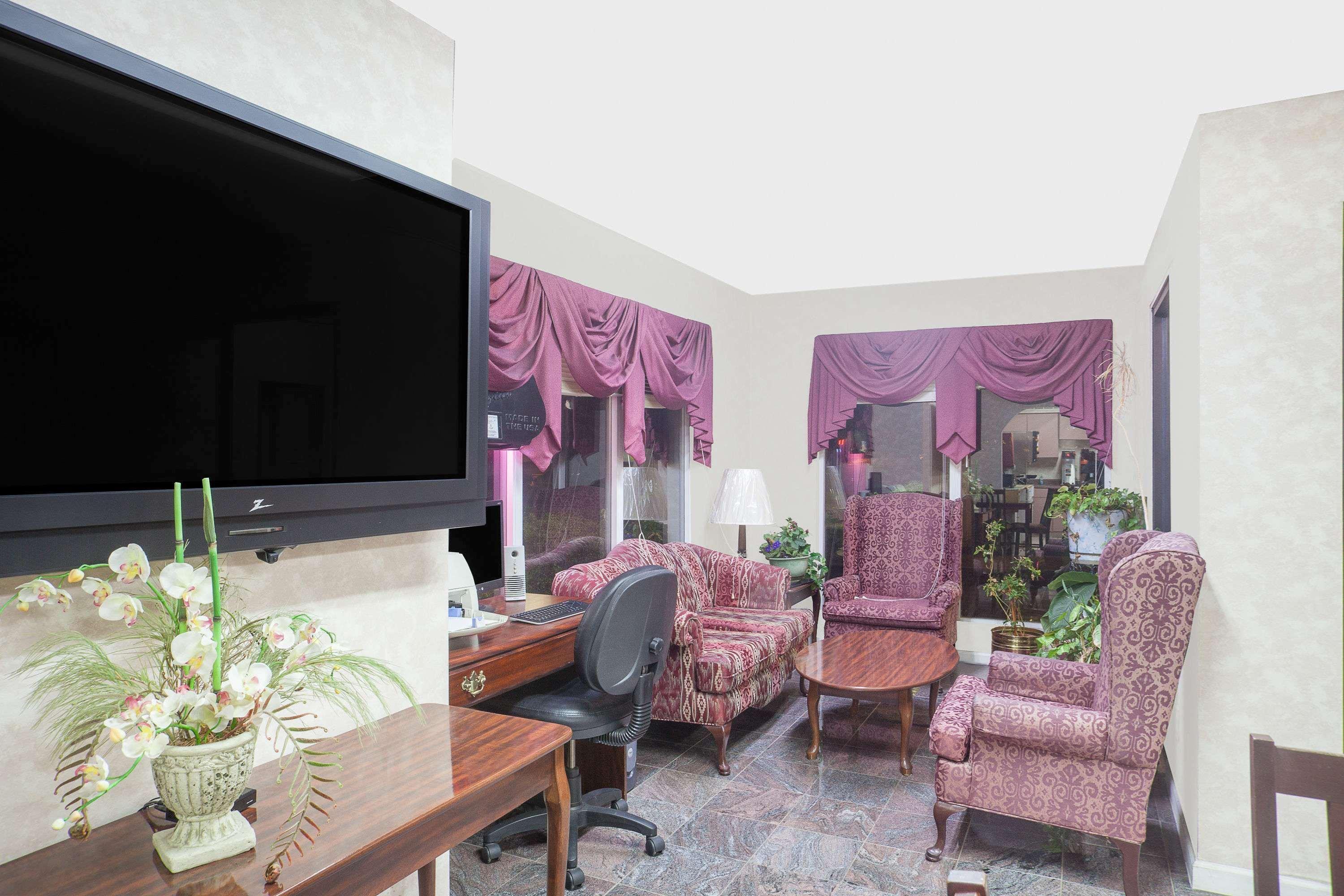 ซูเปอร์ 8 บาย วินด์แฮม ดีเคเตอร์ ไพรซ์วิลล์ Hotel เดคาทัวร์ ภายนอก รูปภาพ