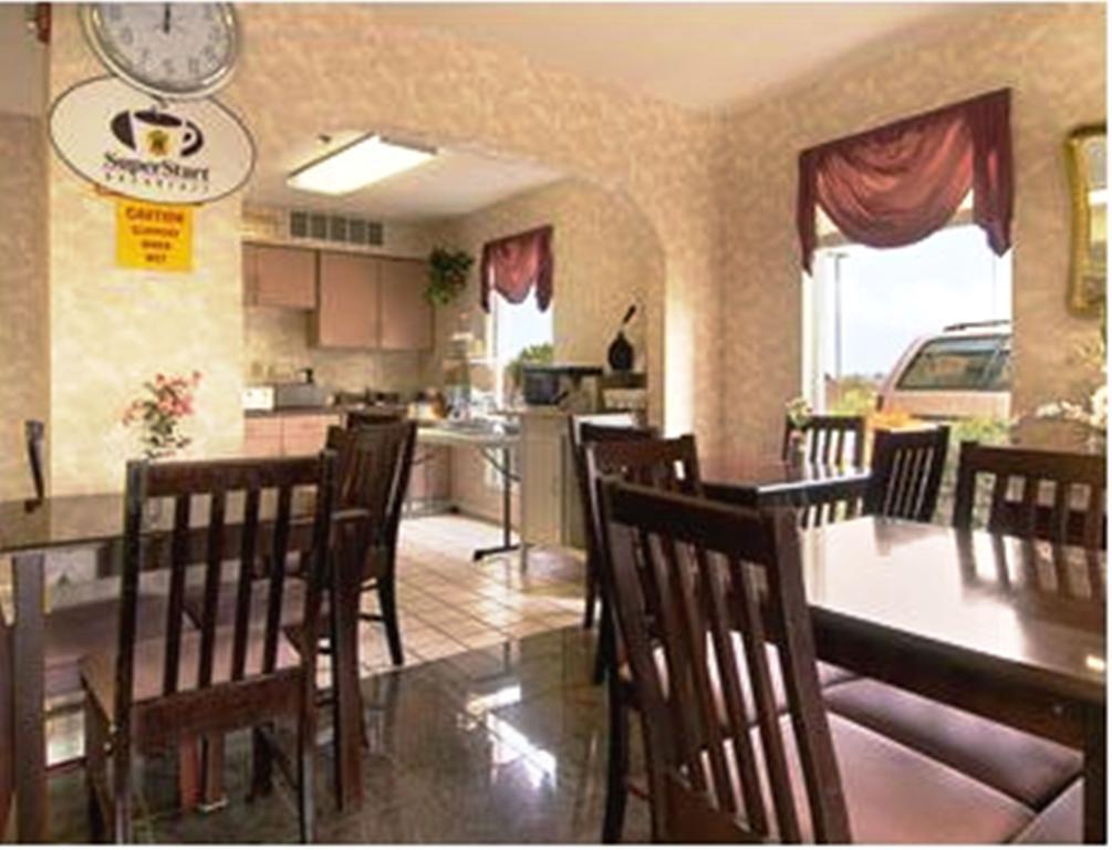 ซูเปอร์ 8 บาย วินด์แฮม ดีเคเตอร์ ไพรซ์วิลล์ Hotel เดคาทัวร์ ร้านอาหาร รูปภาพ