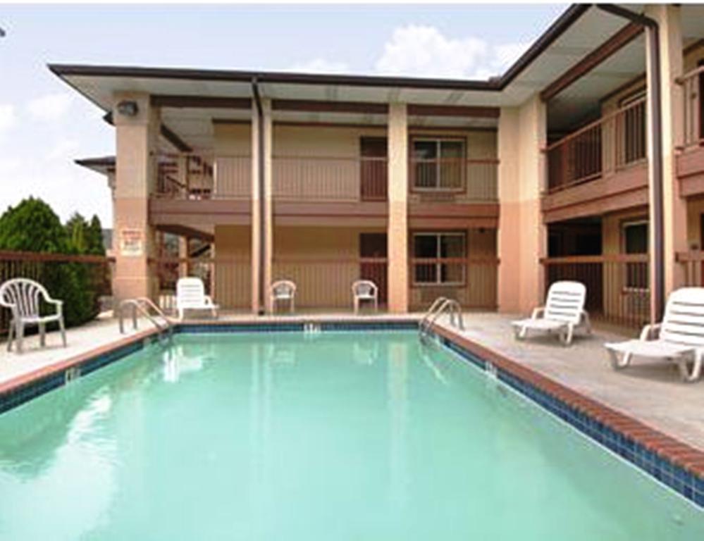 ซูเปอร์ 8 บาย วินด์แฮม ดีเคเตอร์ ไพรซ์วิลล์ Hotel เดคาทัวร์ ภายนอก รูปภาพ